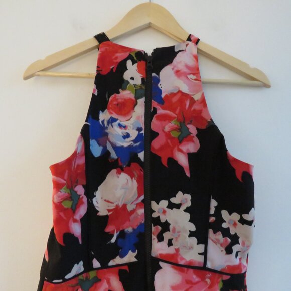 GUESS Floral Fit and Flare Sleeveless Asian Japanese Inspired Y2K - Size US 4 - Picture 9 of 15